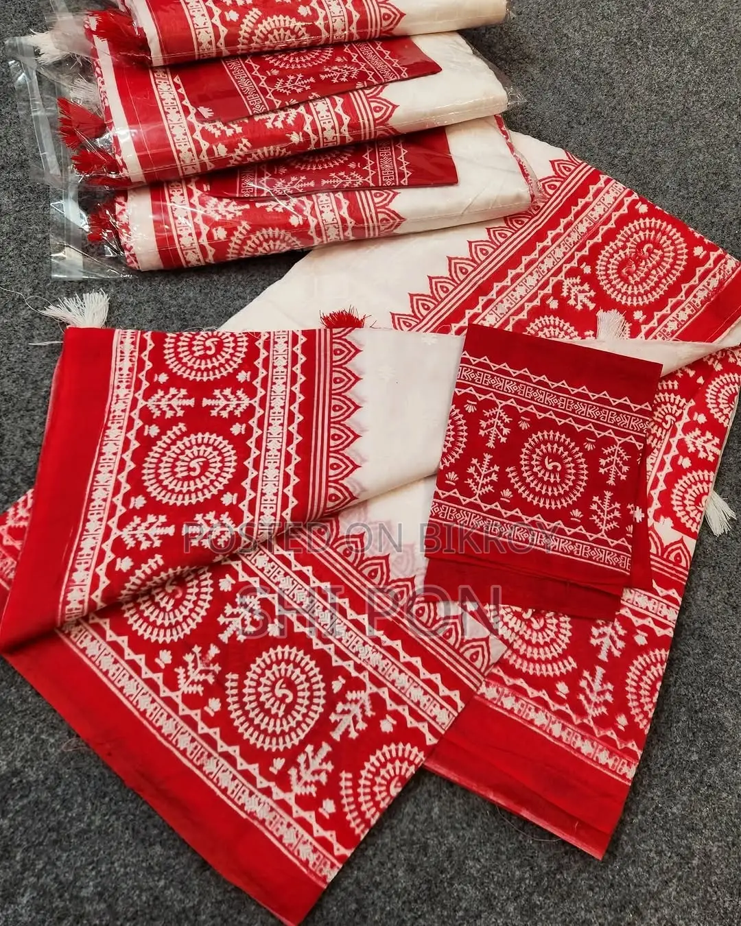 বৈশাখী শাড়ি
