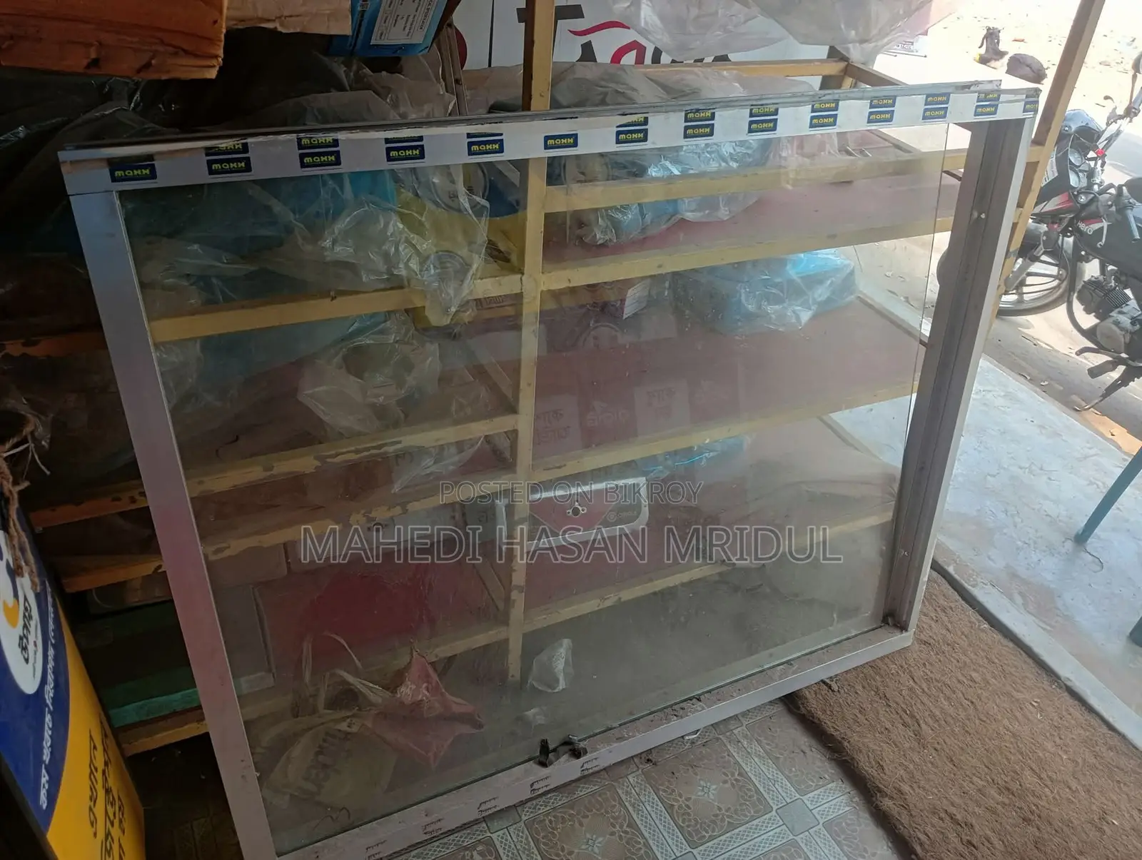 Thai Glass