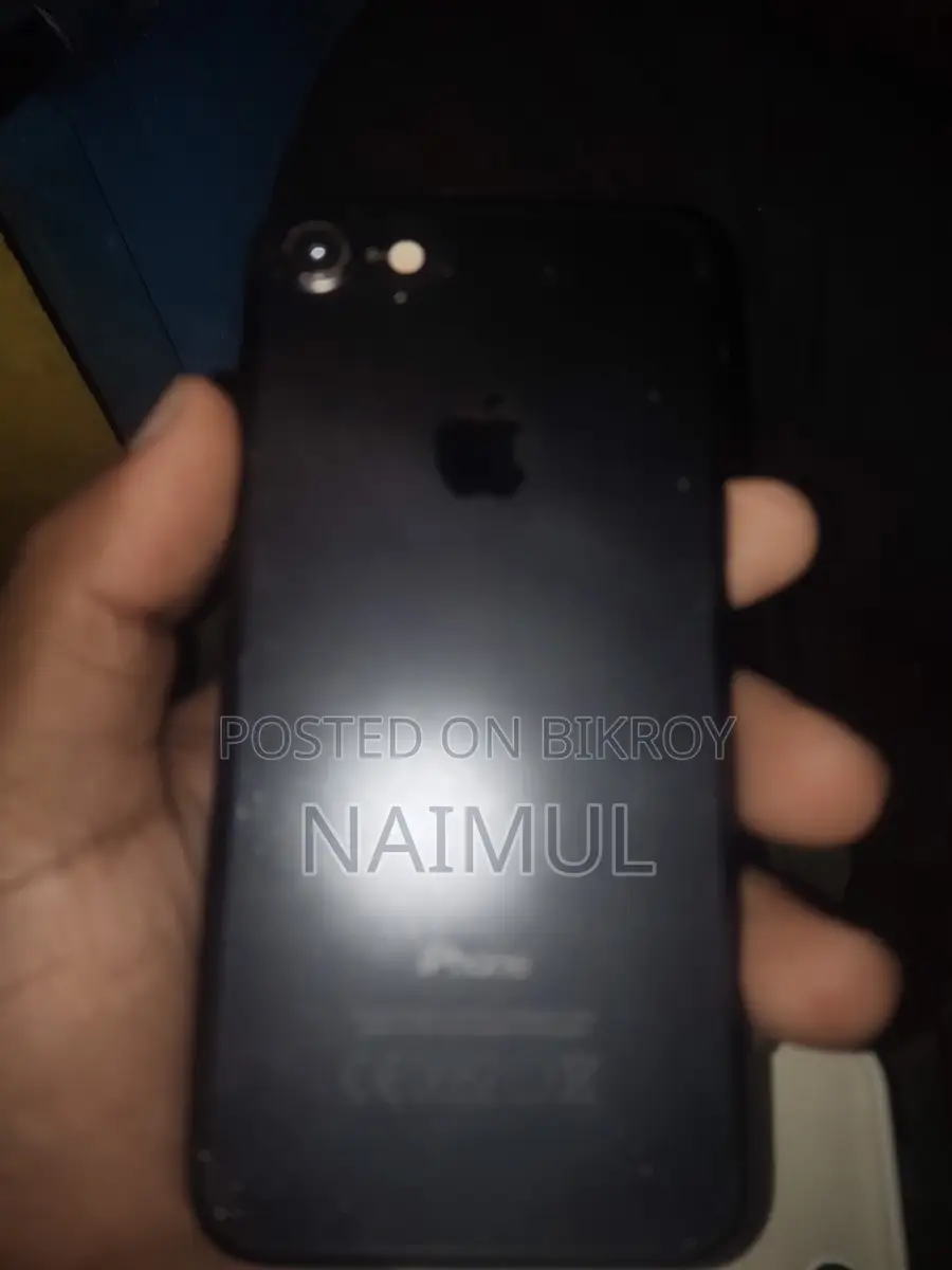 Apple iPhone 7 (Used)