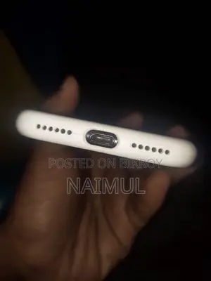 Apple iPhone 7 (Used)