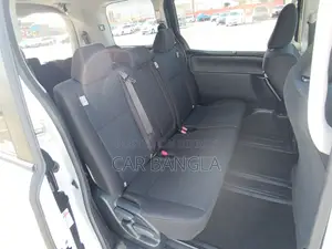 Toyota Noah X_NON_HYBRID 2021