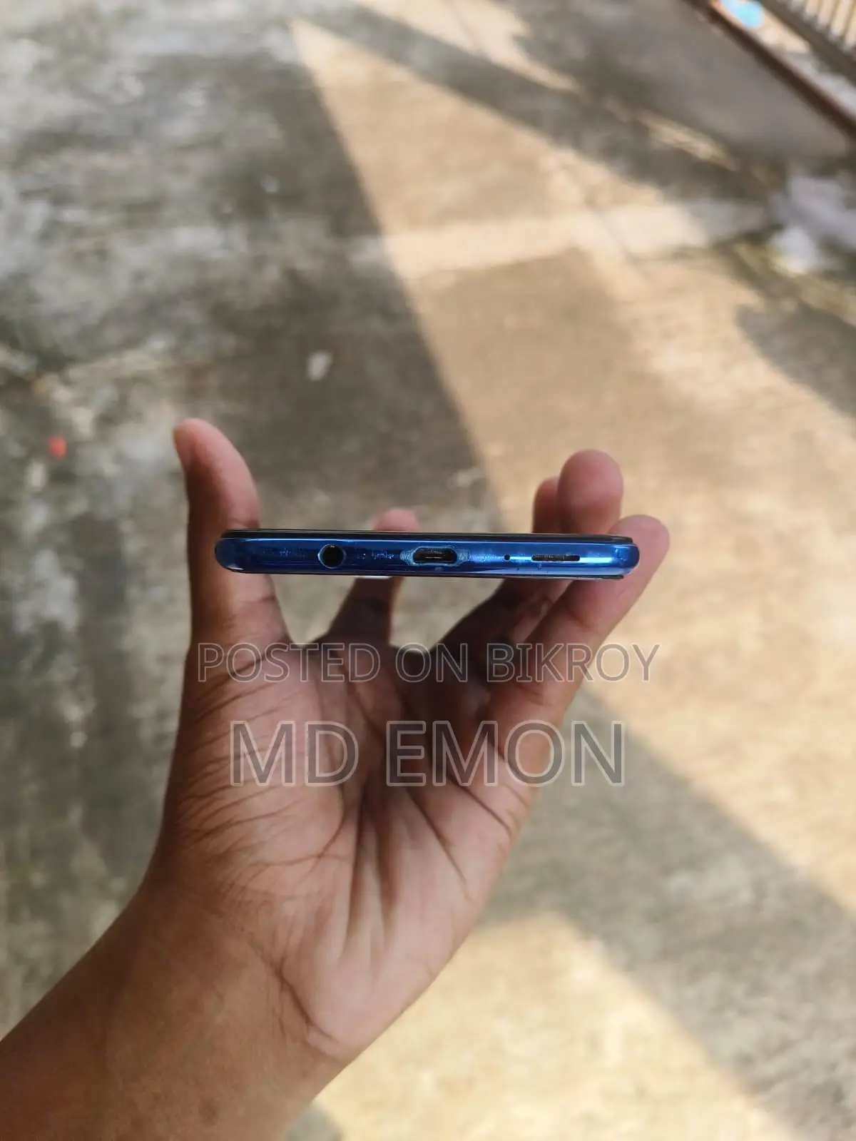 Samsung Galaxy A7 (Used)