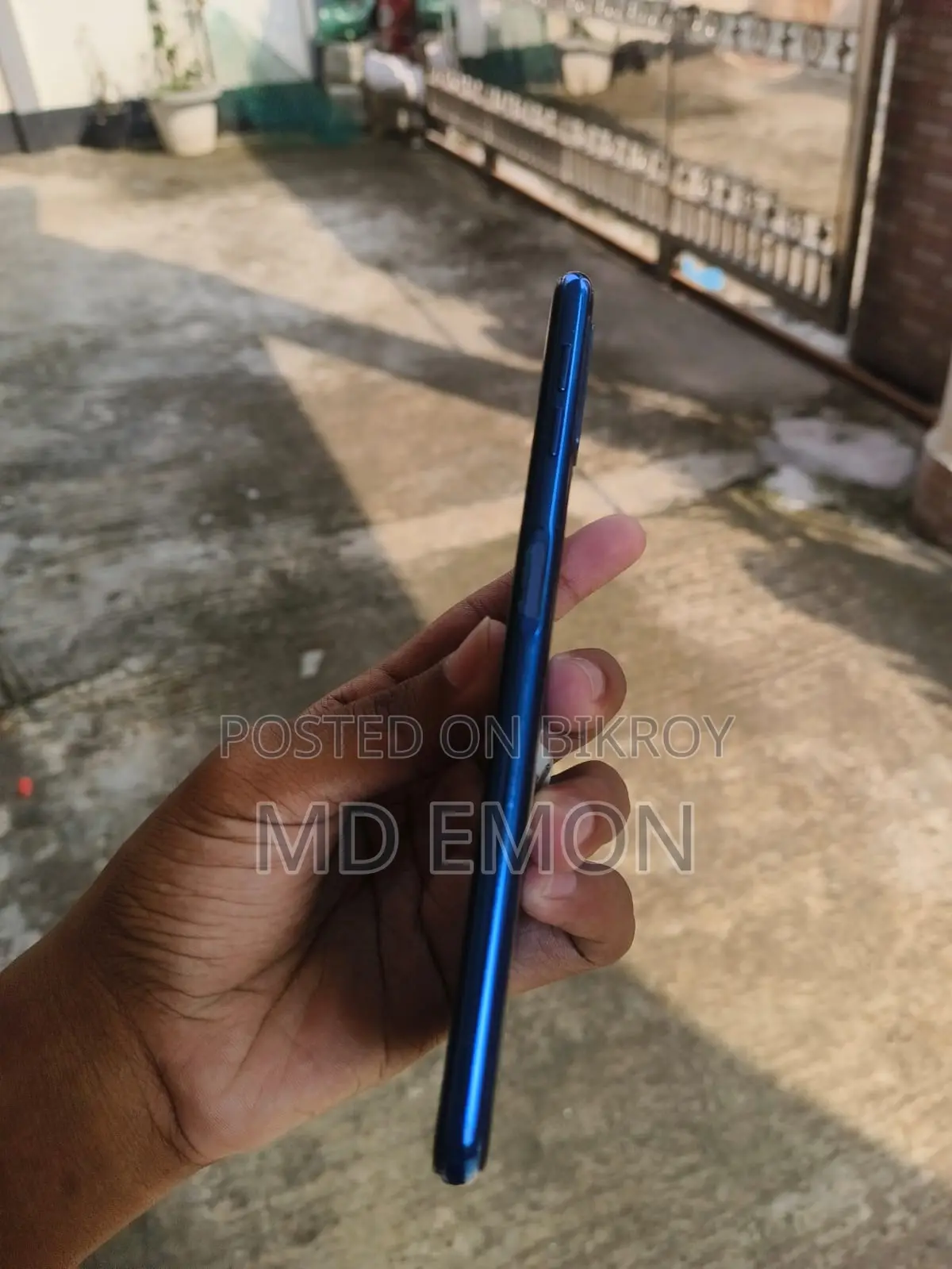 Samsung Galaxy A7 (Used)