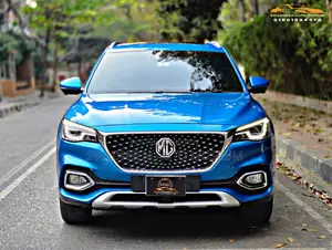 MG HS 2020
