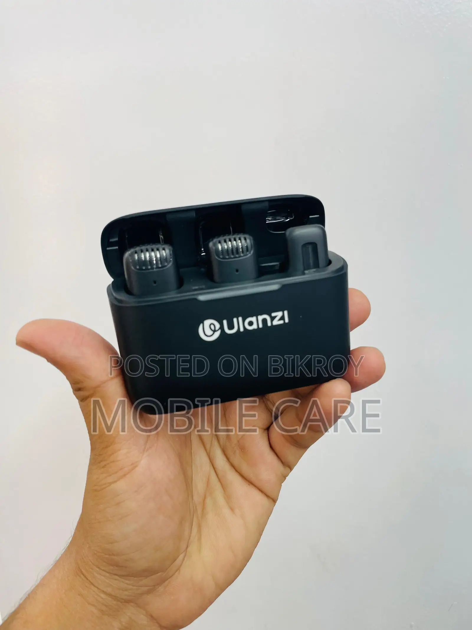Ulanzi J12 Wireless Microphone