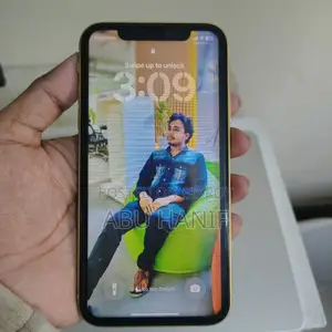 Apple iPhone 11 (Used)