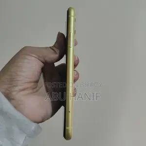 Apple iPhone 11 (Used)