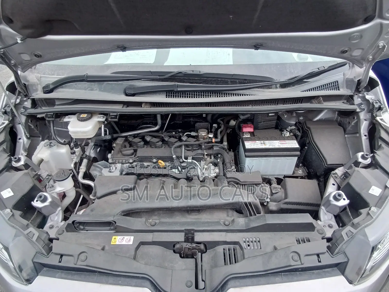 Toyota Noah Non Hybrid X Grey 2022