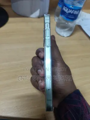 Apple iPhone 12 (Used)