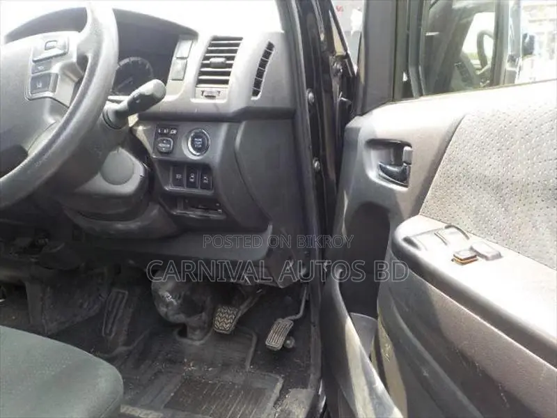 Toyota Hiace SUPER GL DARK PRIME 2020