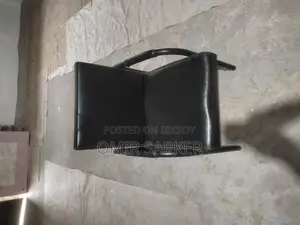 হাতাওয়ালা অফিস চেয়ার