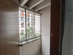 গুলশান-১ এ ১৪৫০ বর্গফুটের অ্যাপার্টমেন্ট ভাড়া