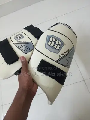 ক্রিকেট কিট