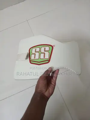 ক্রিকেট কিট