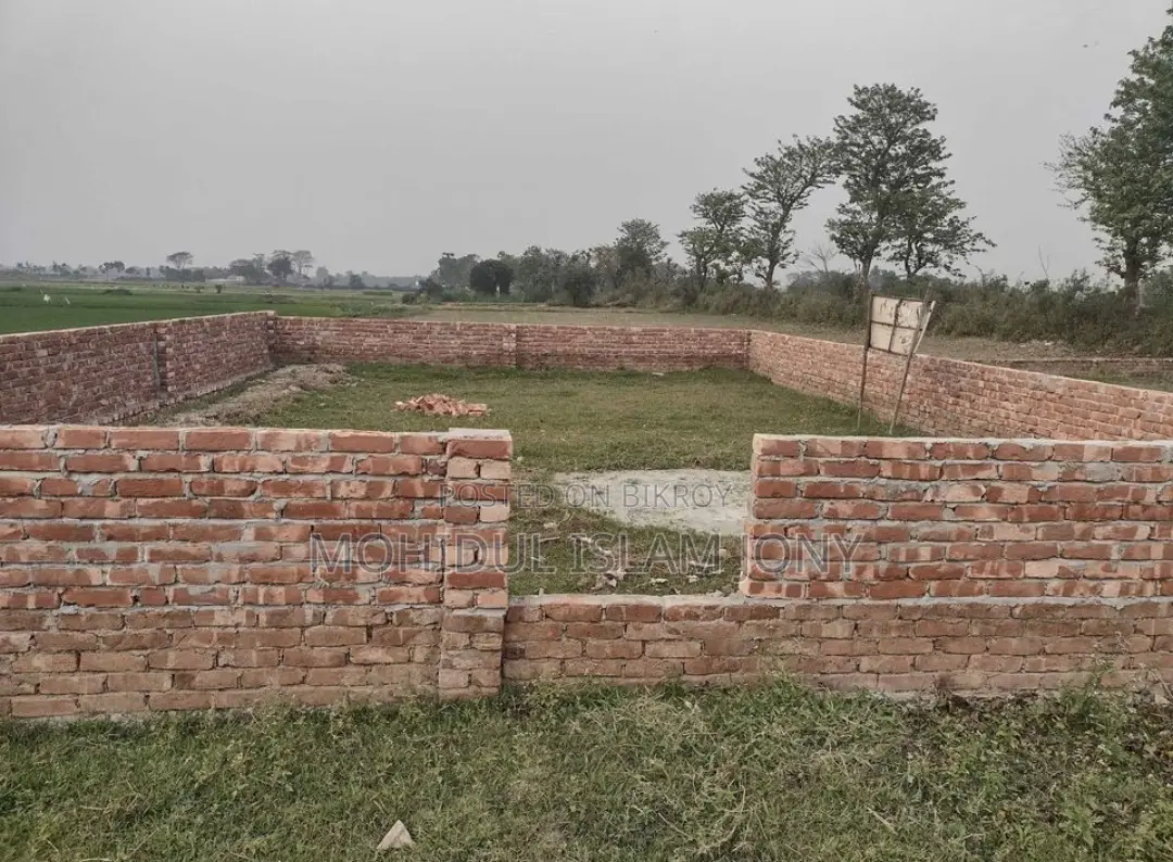 4 decimal land for sale