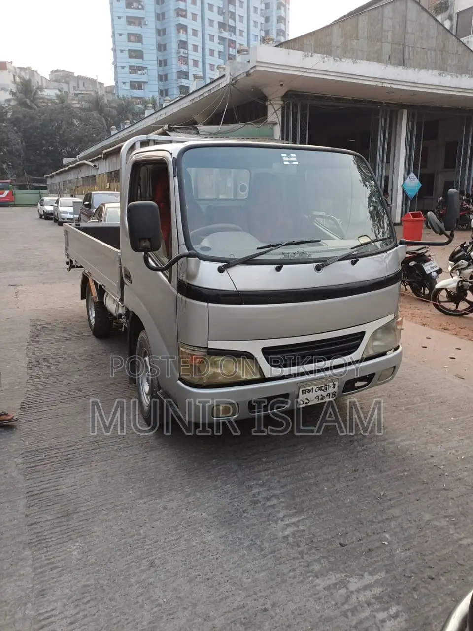 Toyota DYNA 2004