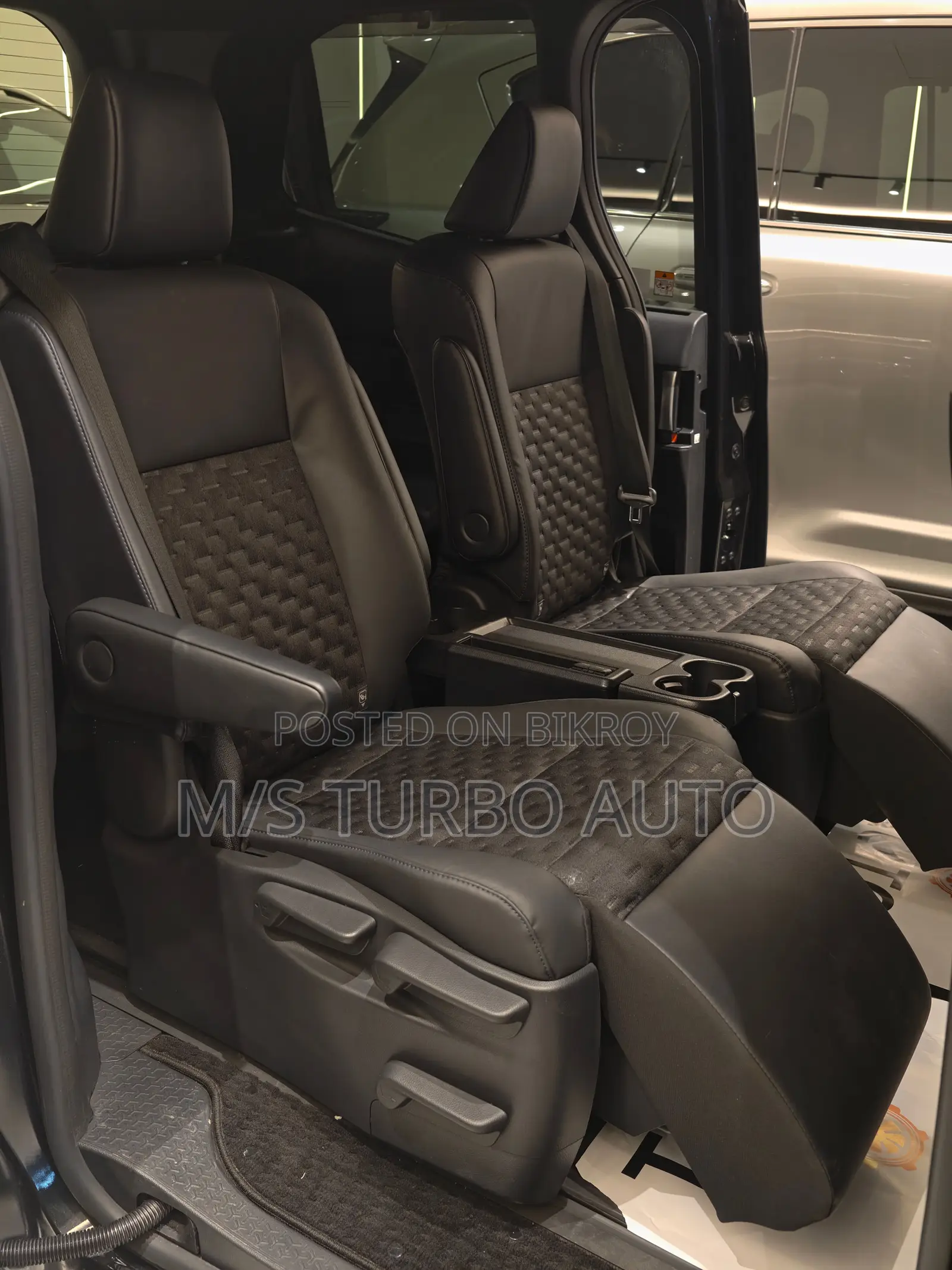 Toyota Voxy S-Z PREMIUM 2023