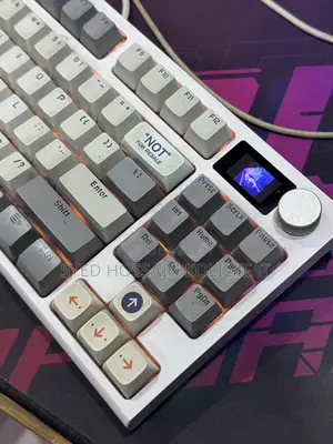 Shark Attack K86 Wireless Keyboard with Display