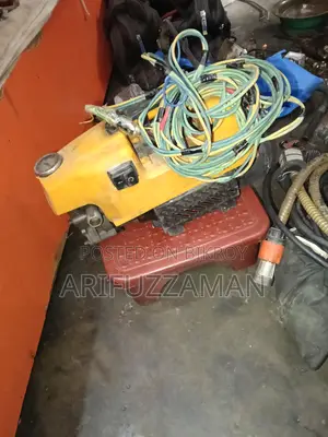 AC Servicing Pump