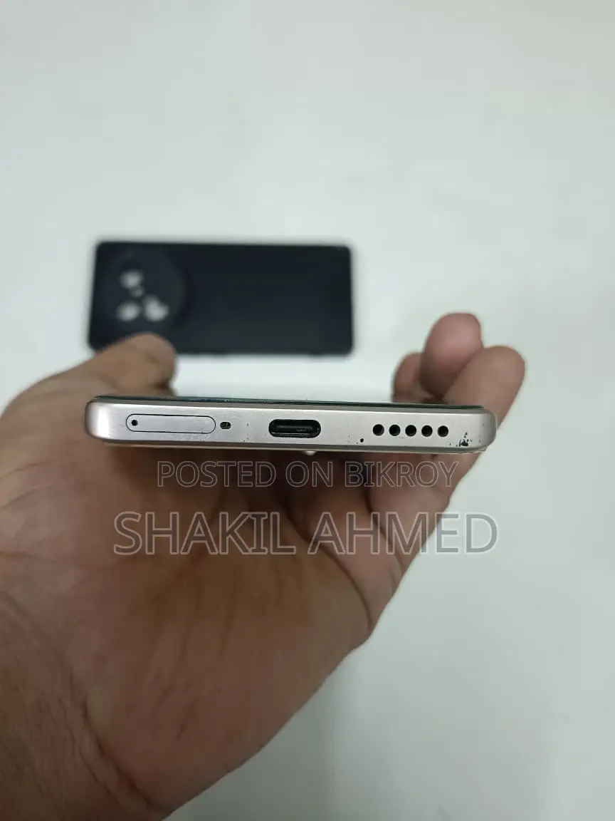 Helio 100 (Used)