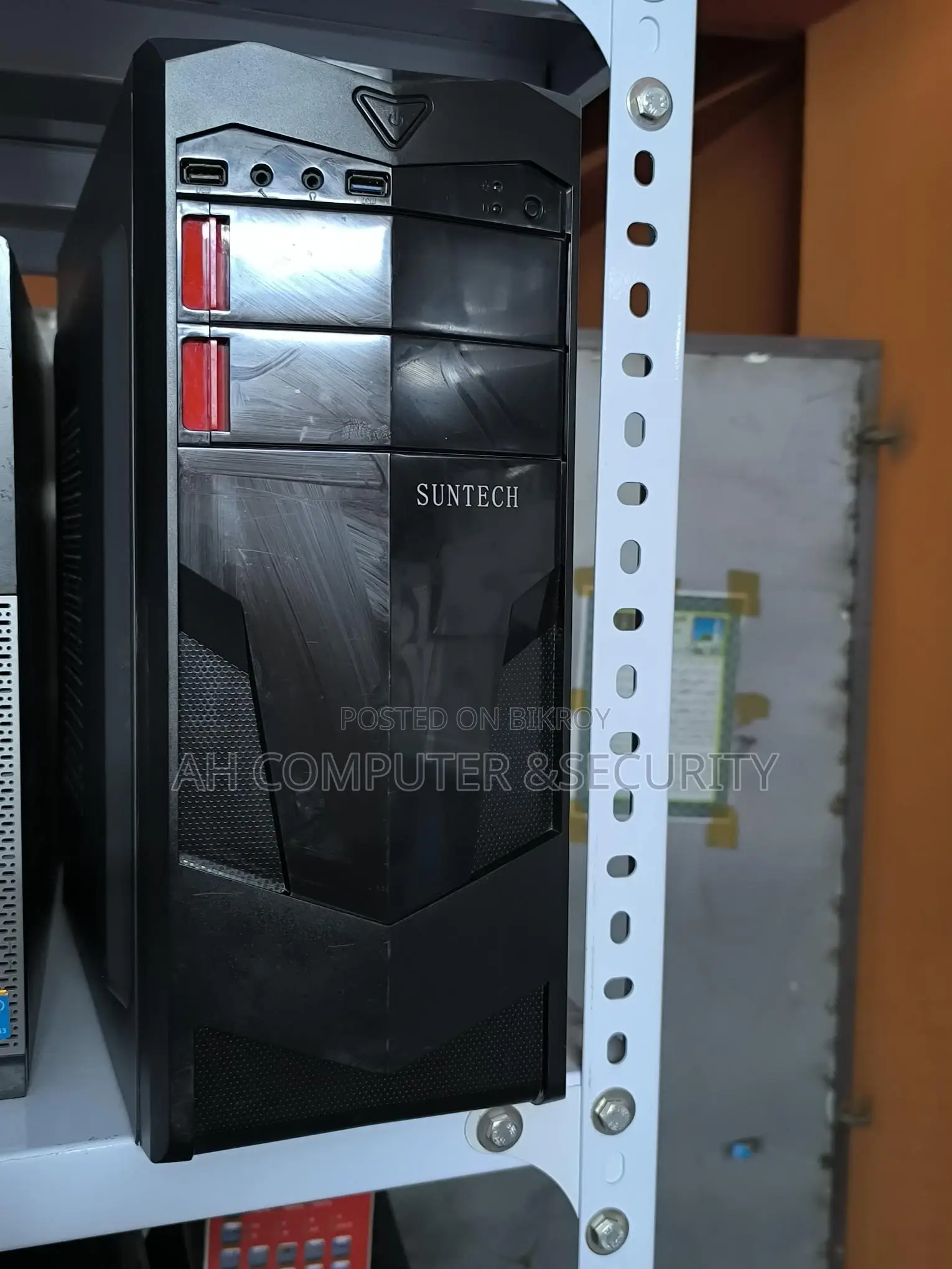 ডেস্কটপ পিসি i5 ৬ষ্ঠ জেনারেশন ৮জিবি DDR4 ২৫৬জিবি SSD ৪জিবি গ্রাফিক্স
