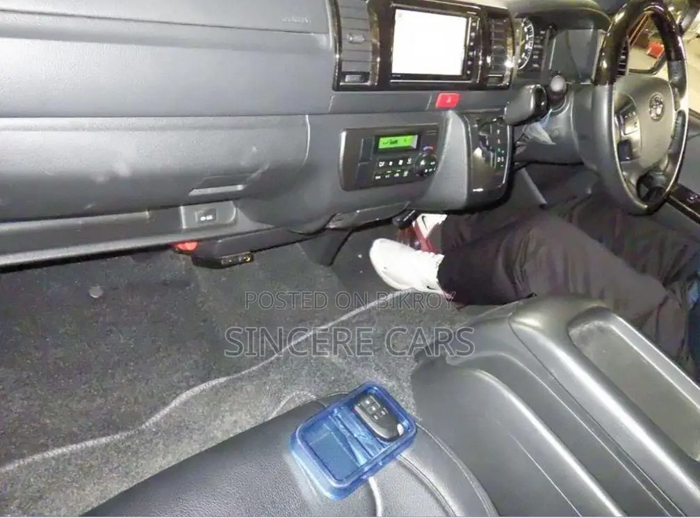 Toyota Hiace SUPER GL LED 2DR PWR 2023