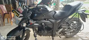 সুজুকি জিক্সার মনোটোন . ২০২৩