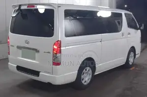 Toyota HiAce 2020 White