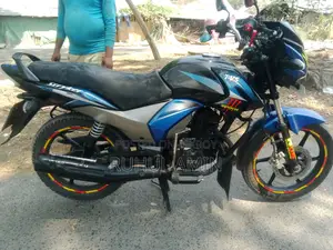 TVS Raider 125 . 2017