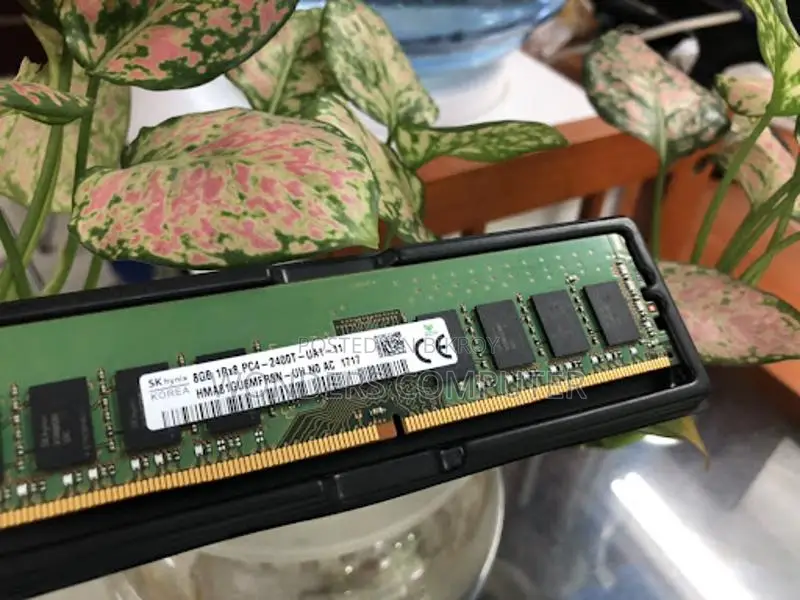 SK Hynix 8GB DDR4 2133/2400 Bus Desktop Ram Original 1 Year Warranty
