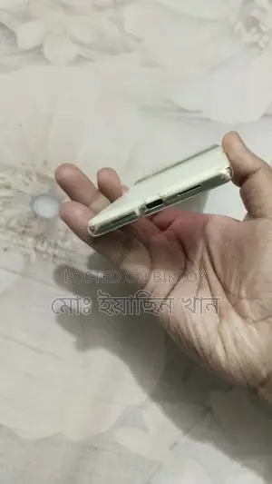 Google Pixel 6 Pro . (Used)