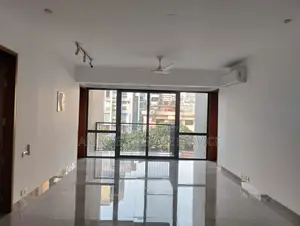 Modern 4 Bedroom Semi Farnised Flat Rent At Banani