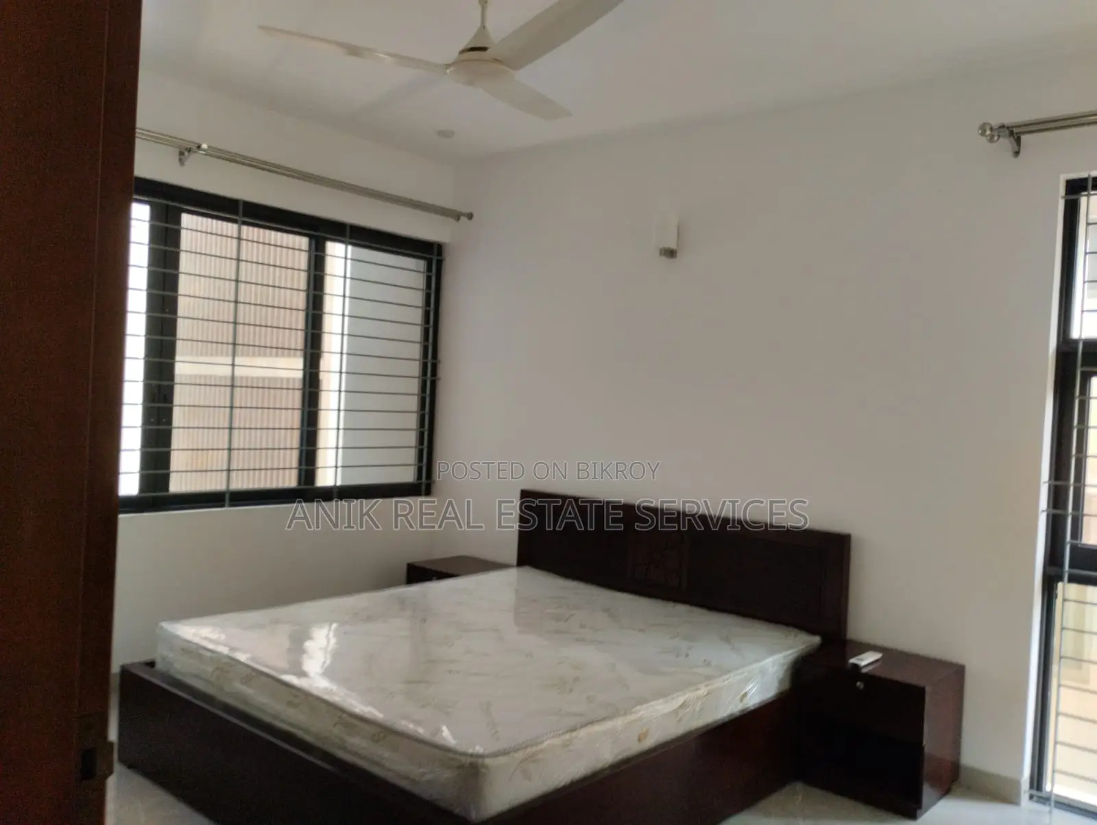 Modern 4 Bedroom Semi Farnised Flat Rent At Banani