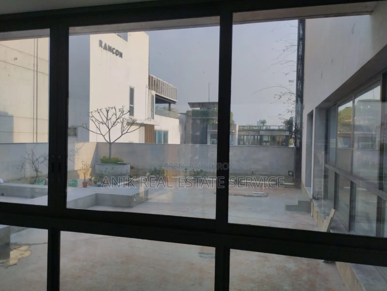 Modern 4 Bedroom Semi Farnised Flat Rent At Banani