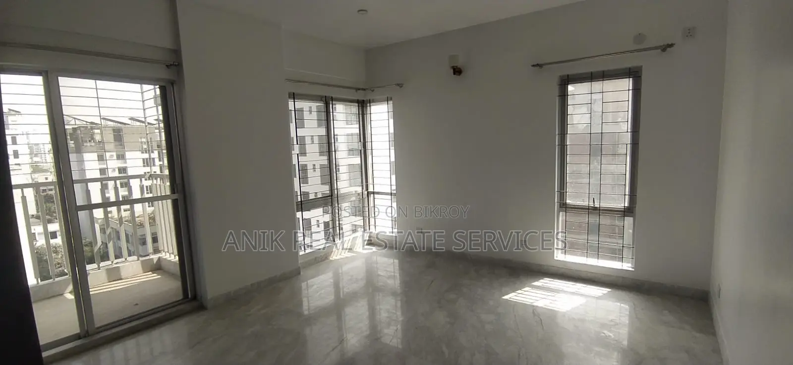 Modern 4 Bedroom Semi Farnised Flat Rent At Banani