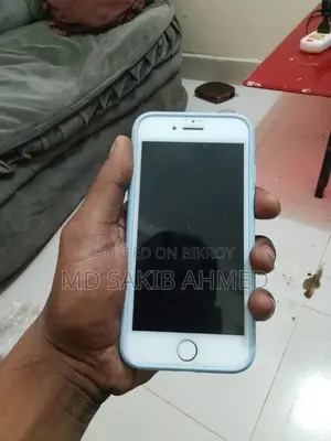 Apple iPhone 8 (Used)