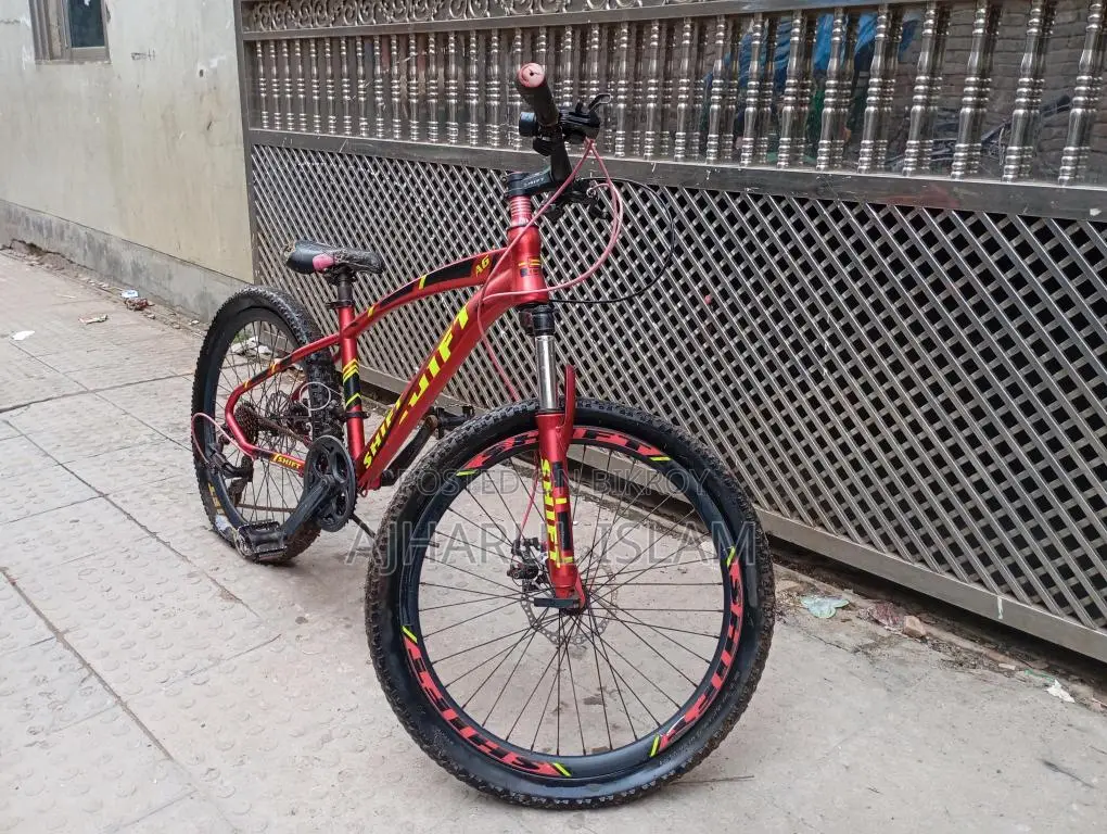 এই সাইকেলটি বিক্রি হবে