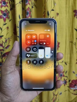 Apple iPhone XR 64GB (Used)