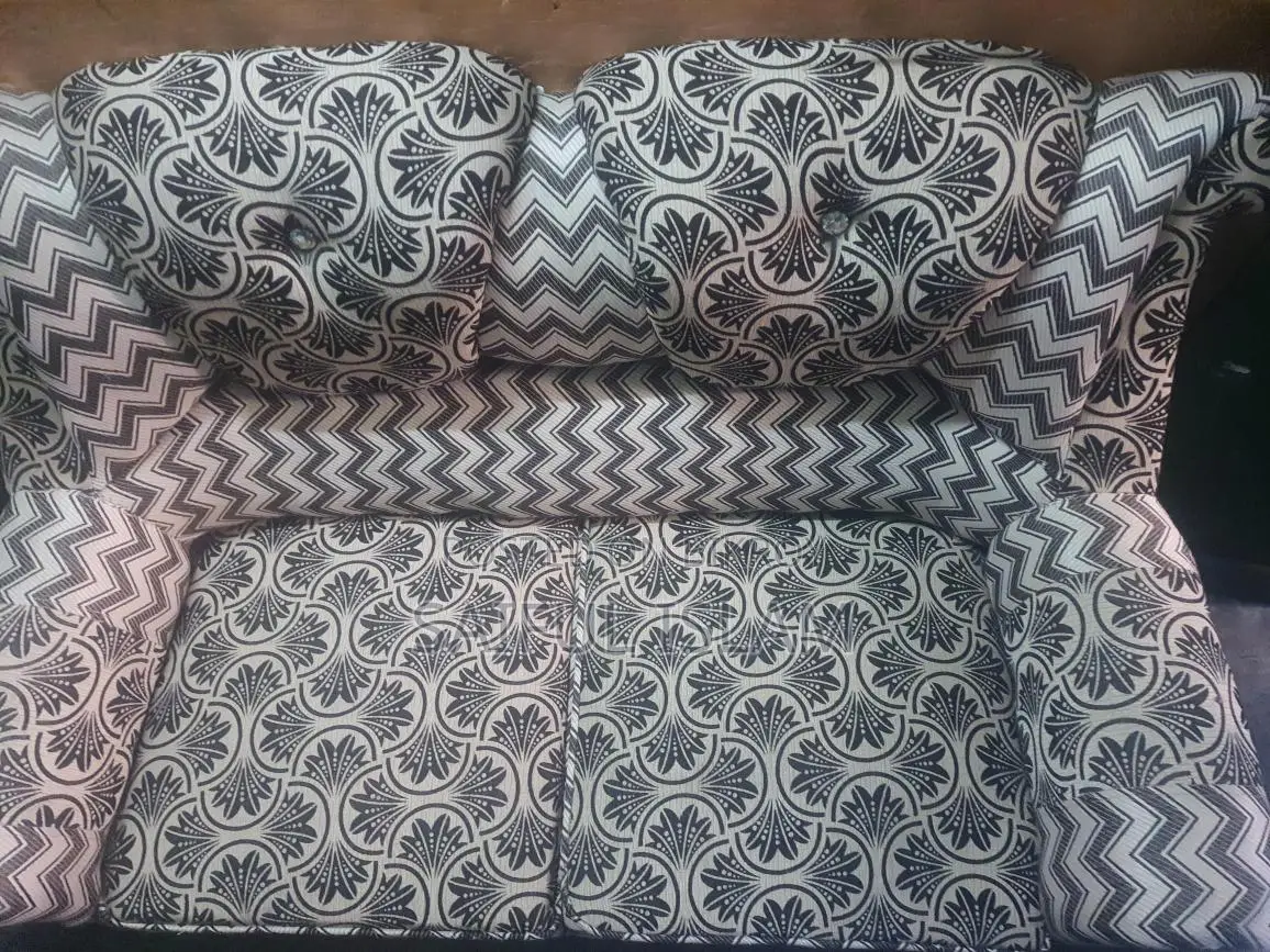 Customized Sofa for Sale