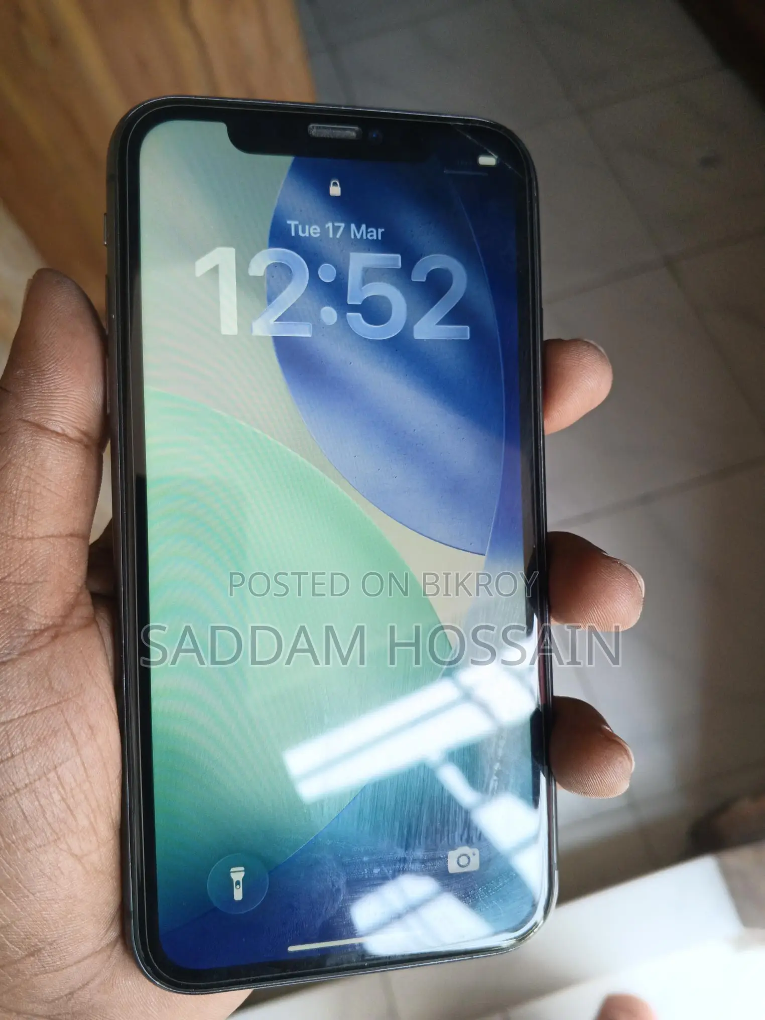 Apple iPhone 11 (Used)