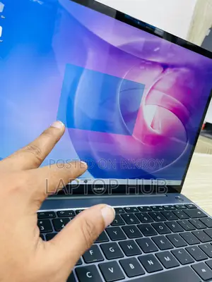 HUAWEI|intel i7|NVidia MX 2 GB Dedicated graphic|16 RAM/512 SSD 2K Touch