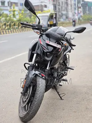 Bajaj Pulsar N 160 2025