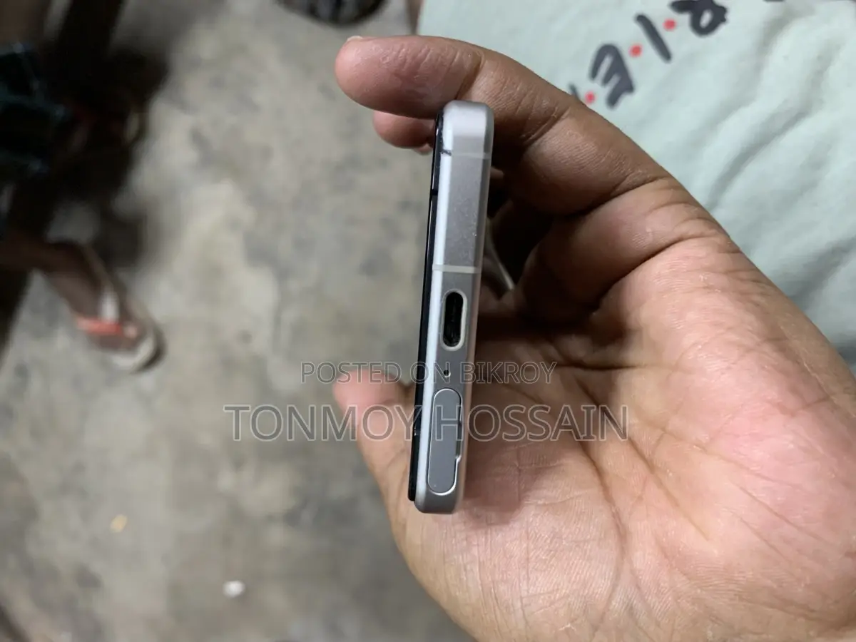 Sony Xperia 5 Mark 3 (Used)