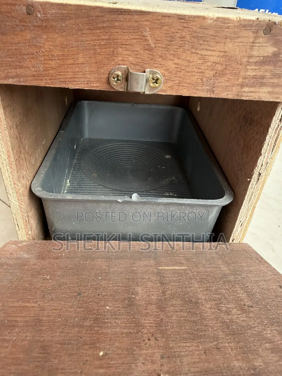 লাভ বার্ড ব্রিডিং বক্স