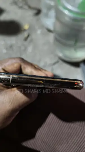 Apple iPhone XS Fresh (Used)
