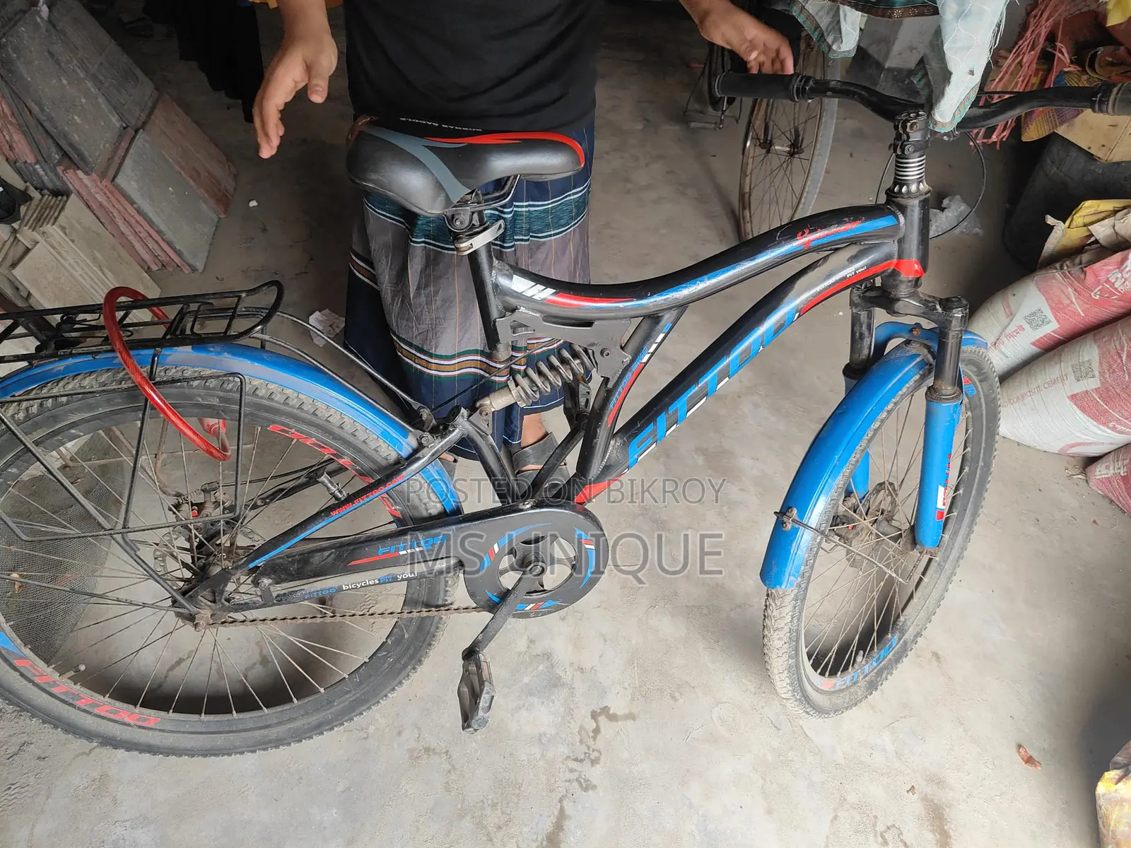 সাইকেল টা বিক্রি হবে