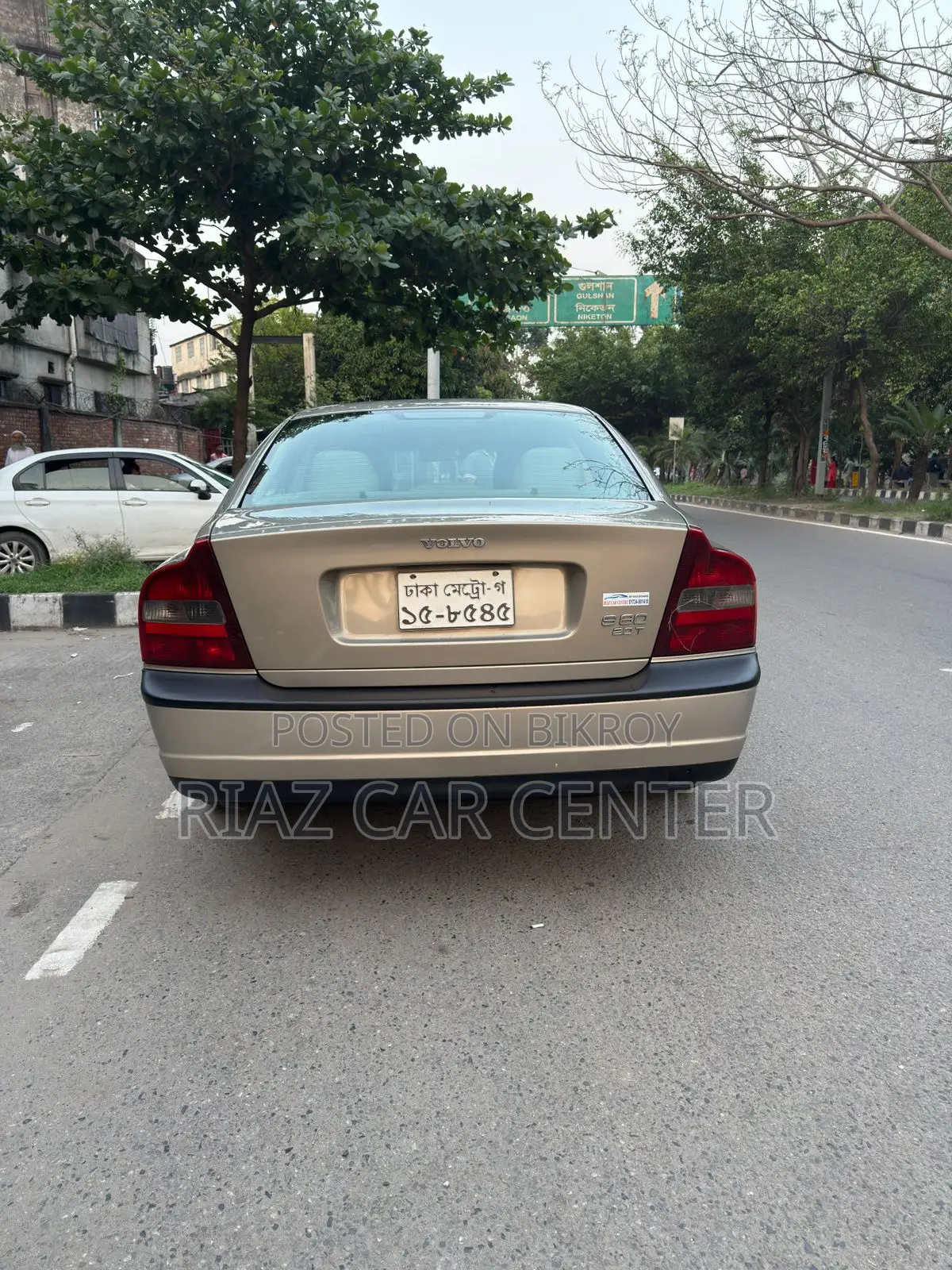 Volvo S80 2002