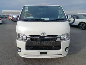 Toyota Hiace SGL Dark Prime II 2021