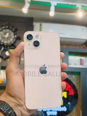 Apple iPhone 13 128 (Used)