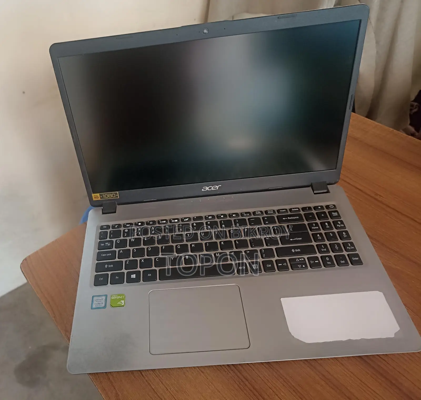 ACER i5 8th Gen Laptop | 8gb RAM Nvme 120 Gb SSD 2 Graphics